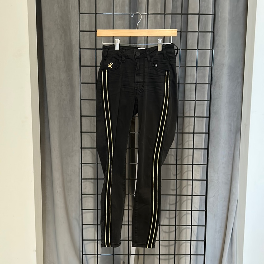 Gilded Freebirds II High Waist Skinny Jean in Jett Black